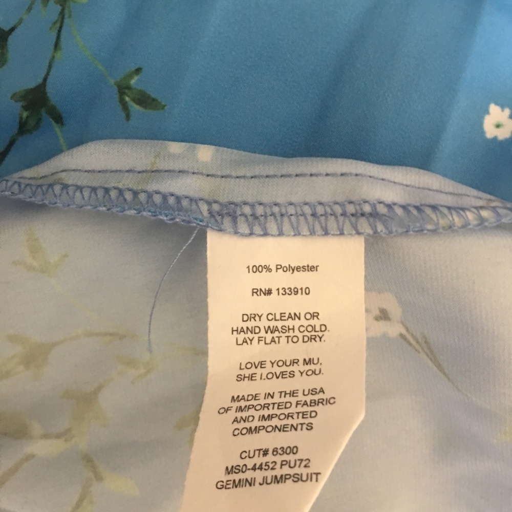 NWT Show Me Your Mumu Floral Gemini Blue Floral Jumpsuit - Picture 10 of 10